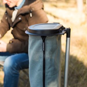 Camping stick for travel bin - Flextrash