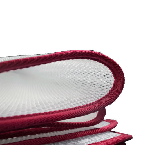 Insulating mattress pad
