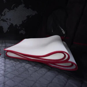 Insulating mattress pad