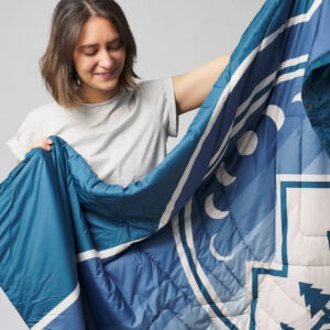 4-in-1 Fleece Blanket